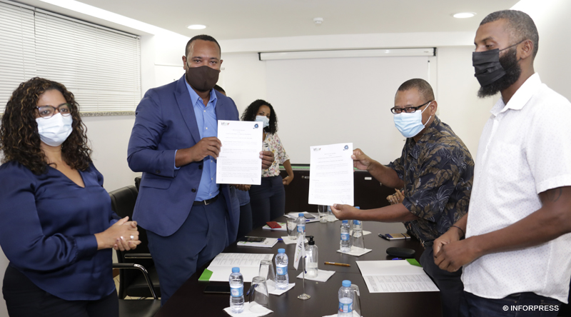 Assinatura protocolo IEFP ACA CV